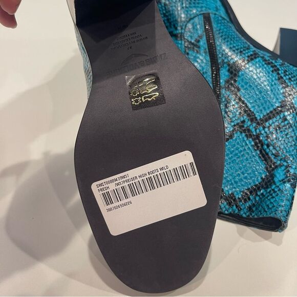 Zadig & Voltaire Preiser Ankle Boots Blue & black NWOB - Picture 7 of 8